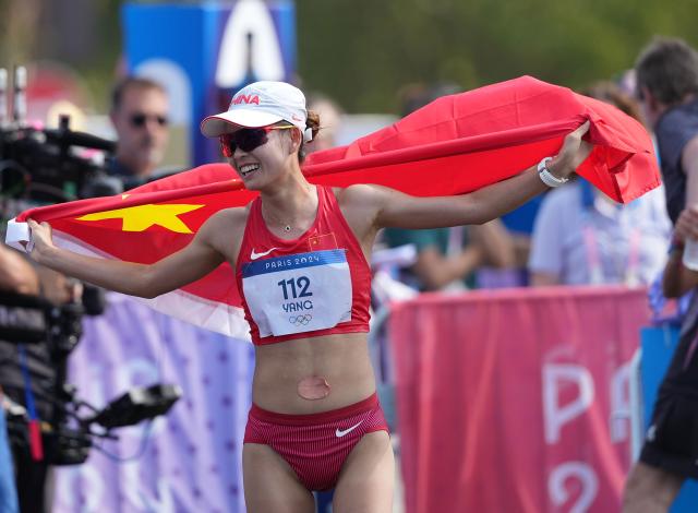 开云体育官网-2024总结之田径：巴黎1金1银2铜 致敬苏炳添巩立姣