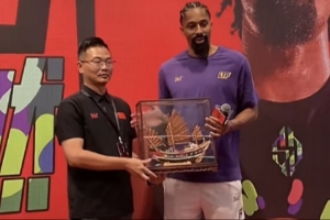 丁威迪中国行-回家的感觉真好啊！泉州的粉丝太热情了