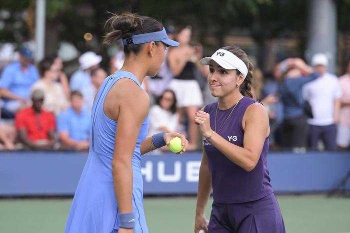 开云体育APP下载-袁悦晒美国赛季训练照，期待亚洲赛季表现