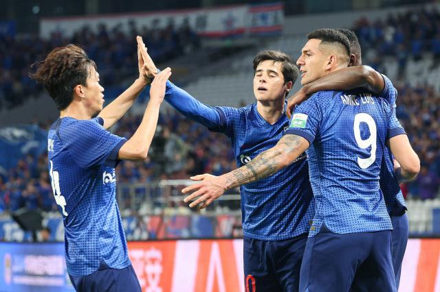 5连胜创队史最佳开局 申花火力全开冲击中超首冠